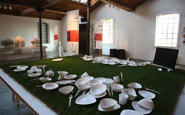 Design e sostenibilità: i piatti della linea design di Ecozema allo Schio Design Festival