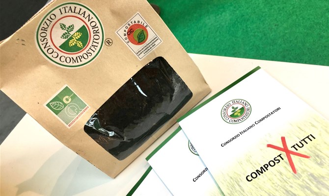 Compost: in Italia bisogna valorizzare biowaste e colmare il gap impiantistico